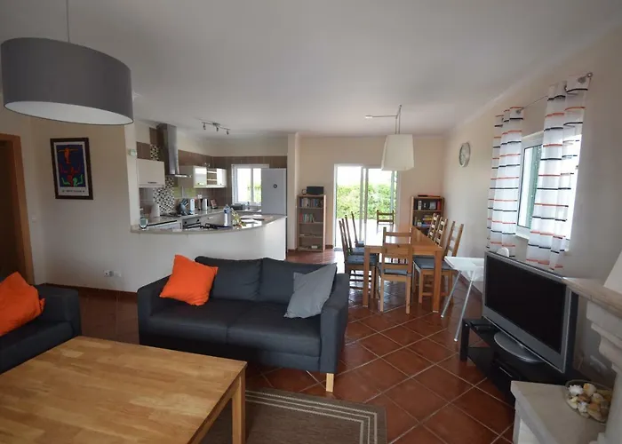 Casa Luna * برايا دا أريفانا